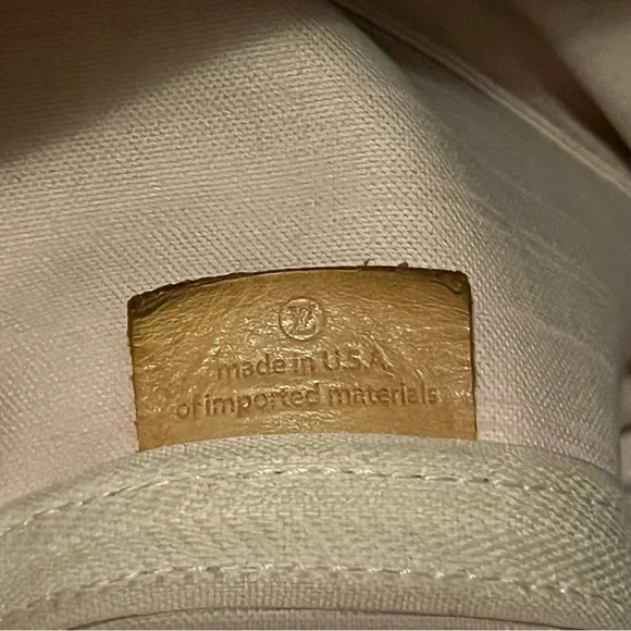 Louis Vuitton Neverfull MM - Picture 13 of 15